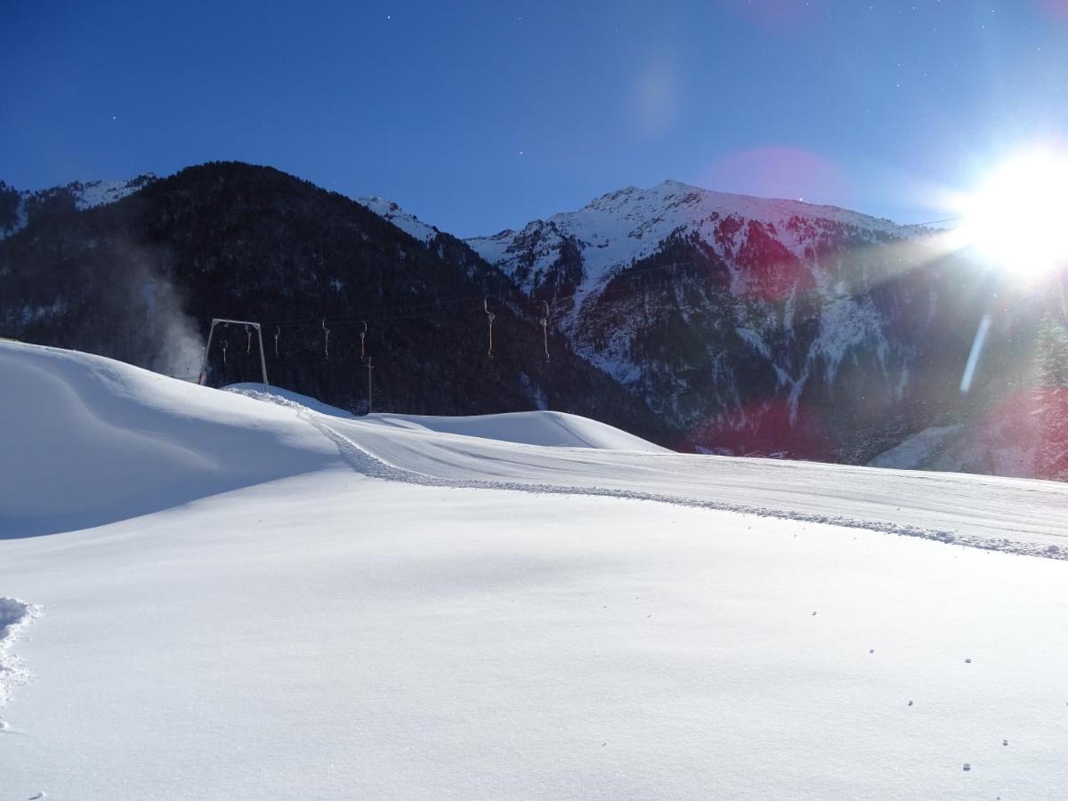Apart Tyrol Umhausen Exteriör bild